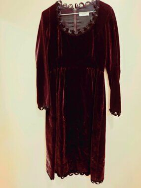 Vintage Gano Downs Brown Velvet with Black Trim 12